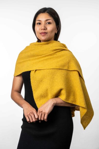 Koru Stola mit Perlmuster